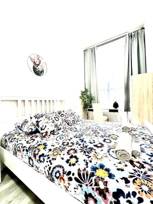 L3 City Centre Stylish Flat Ac Будапеща Екстериор снимка